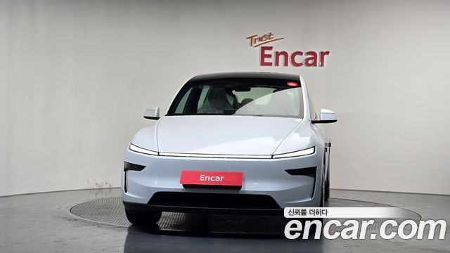 Tesla Model Y L Long Range AWD - фото 2