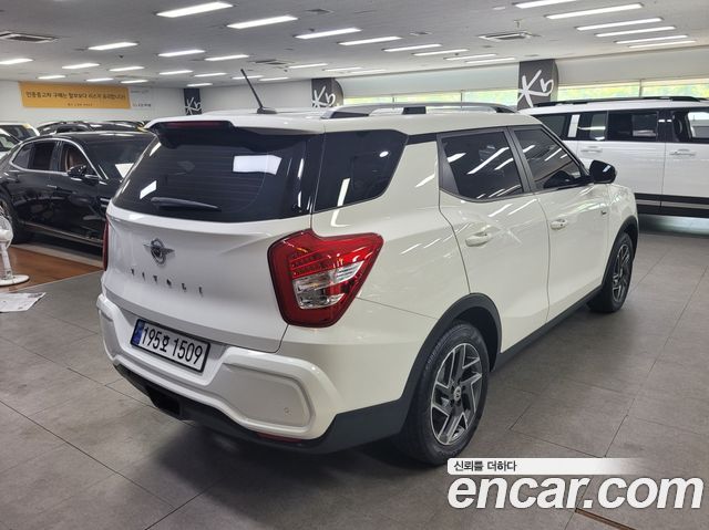 SsangYong Tivoli 1.5 A7 2WD - фото 1