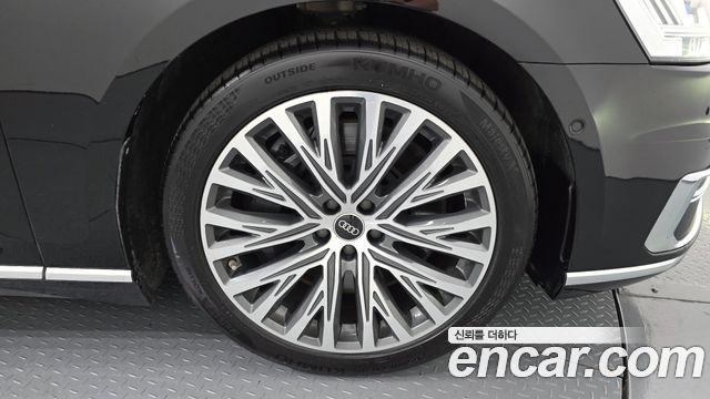 Audi A8 D5 60 TFSI Quattro LWB - фото 4