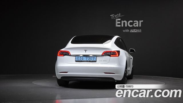 Tesla Model 3 Long Range AWD - фото 3