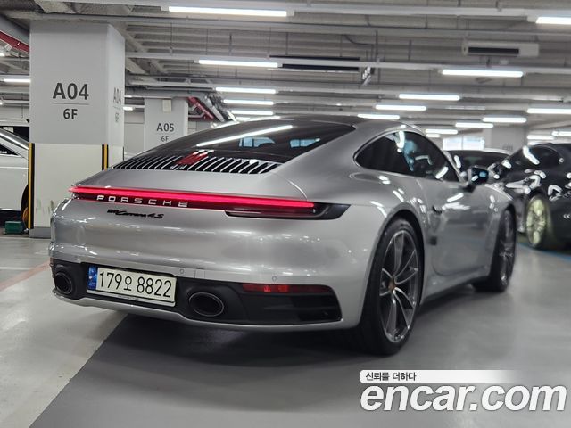Porsche 911 Carrera 4S - фото 4
