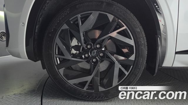 Renault Samsung Grand Koleos 1.5 E-TECH Esprit Alphine 2WD - фото 3