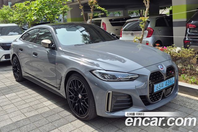 BMW i4 M50 - фото 0