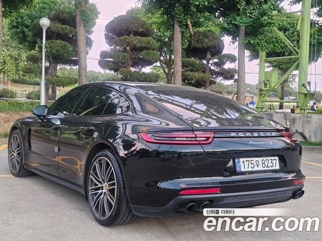 Porsche Panamera 3.0 AWD - фото 2
