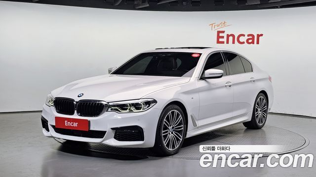 BMW 5-Series G30 520d M Sport Package Plus - фото 0