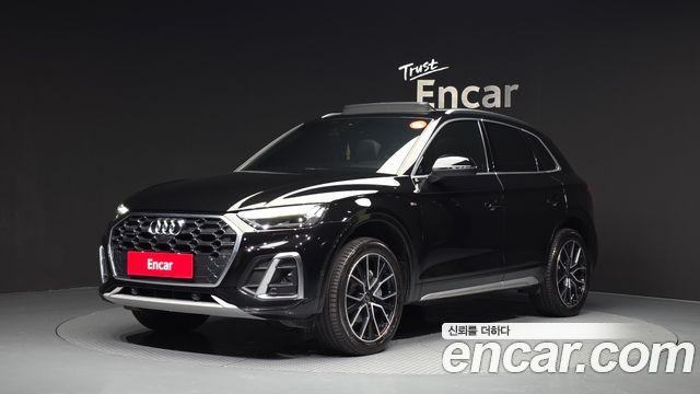 Audi Q5 FY 45 TFSI Quattro Premium - фото 0