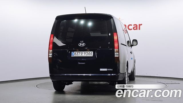 Hyundai Staria HEV 1.6 Cargo 3-Seater Modern - фото 3