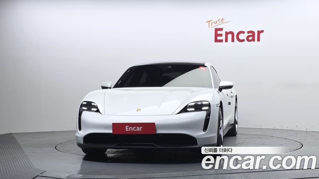 Porsche Taycan 4S - фото 2