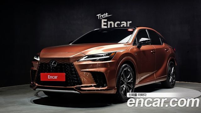 Lexus RX 5-го поколения F-Sport - фото 0