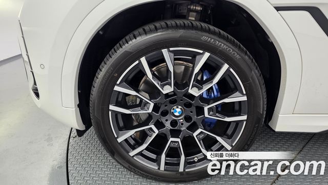 BMW X6 G06 xDrive40i M Sport - фото 4