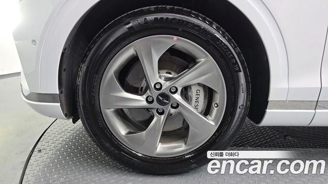 Genesis GV70 2.5T Gasoline AWD - фото 3