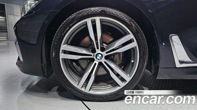 BMW 7-Series G11 730Ld xDrive M Sport - фото 3