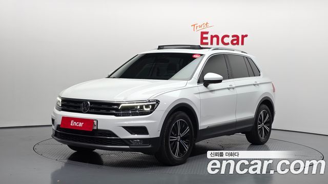 Volkswagen Tiguan 2-го поколения 2.0 TDI Prestige - фото 0