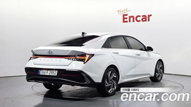 Hyundai Avante Новый CN7 1.6 Inspiration - фото 1
