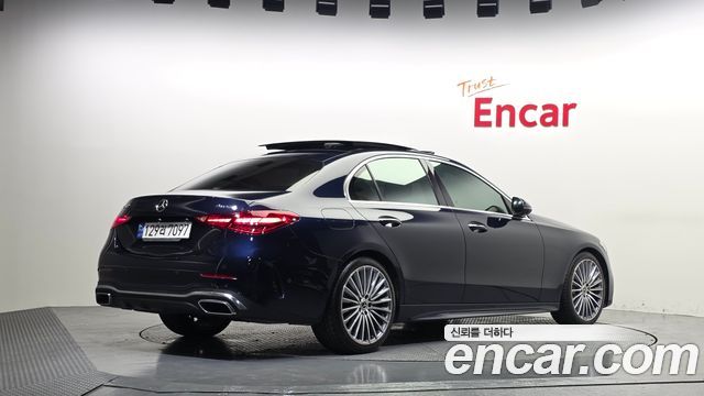 Mercedes-Benz C-Class W206 C300 4MATIC AMG Line - фото 1