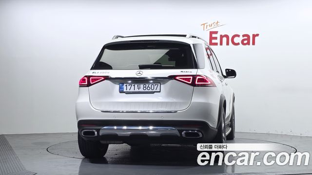 Mercedes-Benz GLE-Class W167 GLE300d 4MATIC - фото 3
