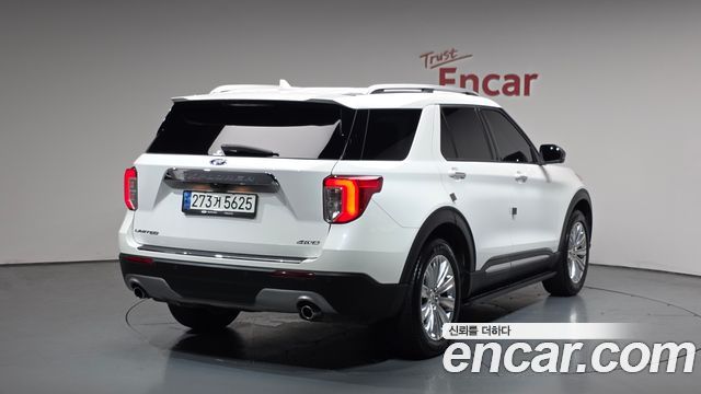 Ford Explorer 6-го поколения 2.3 LimIted 4WD - фото 1