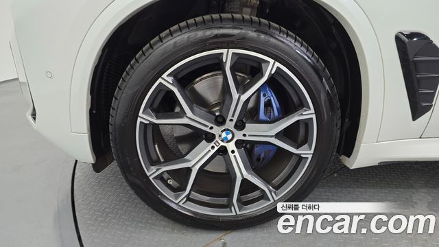 BMW X5 G05 xDrive 40i M Sport - фото 4