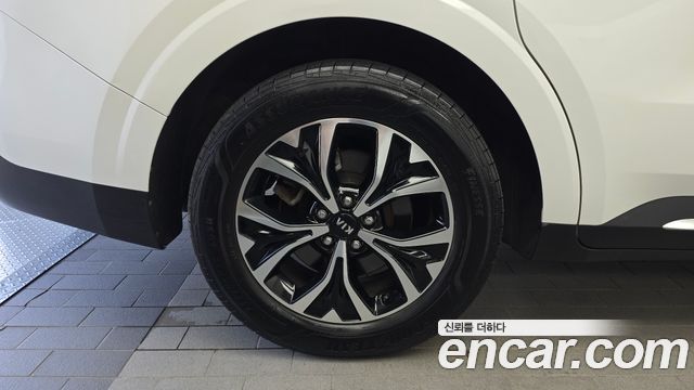 Kia Carnival 4-го поколения 9-Seater Noblesse - фото 4