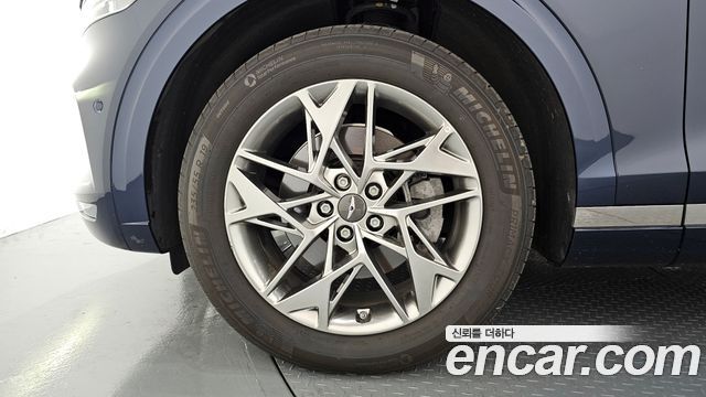 Genesis GV70 2.5T Gasoline AWD - фото 4