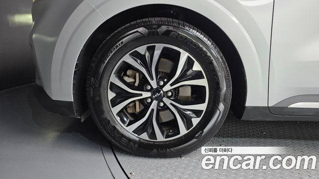Kia Carnival 4-го поколения 9-Seater Noblesse - фото 4