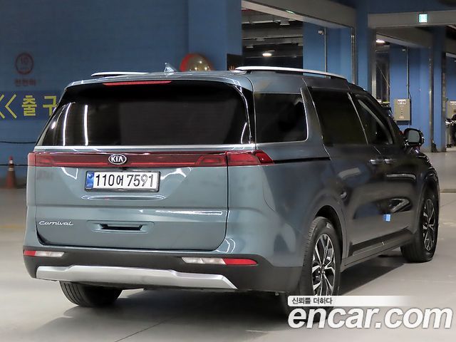 Kia Carnival 4-го поколения 9-Seater Signature - фото 3