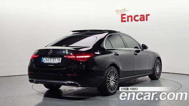 Mercedes-Benz C-Class W206 C200 Avantgarde - фото 1