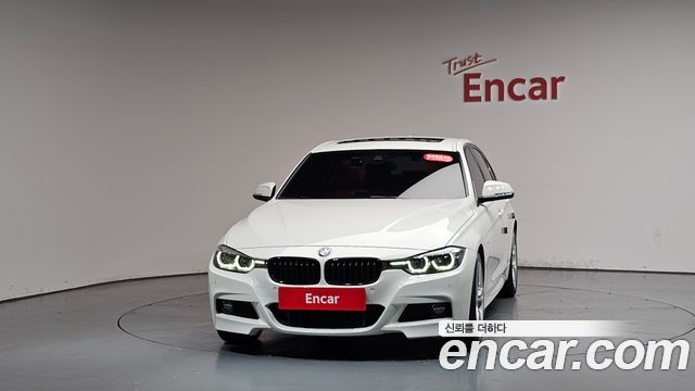 BMW 3-Series F30 330i M Sport Shadow - фото 1