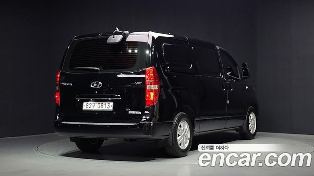Hyundai Starex Новый Van 3-Seater Smart - фото 1