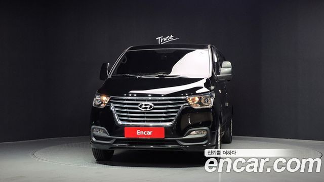 Hyundai Starex Новый Van 3-Seater Smart - фото 2