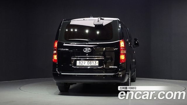 Hyundai Starex Новый Van 3-Seater Smart - фото 3