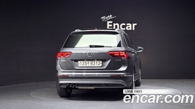 Volkswagen Tiguan 2-го поколения 2.0 TDI 4Motion Prestige - фото 2