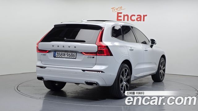 Volvo XC60 2-го поколения D5 Inscription - фото 1