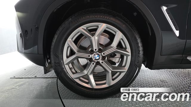 BMW X3 G01 xDrive 20i - фото 4