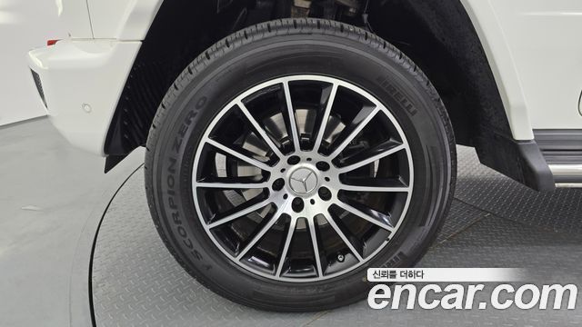 Mercedes-Benz G-Class G400d - фото 4
