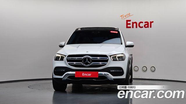 Mercedes-Benz GLE-Class W167 GLE300d 4MATIC - фото 1