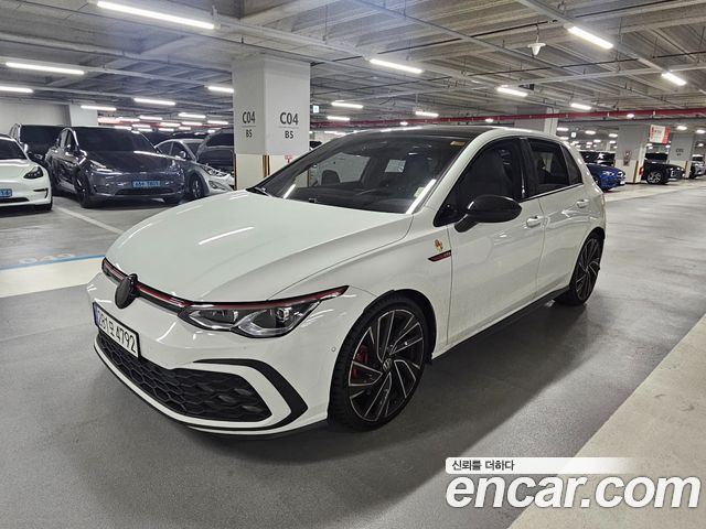 Volkswagen Golf 8-го поколения 2.0 GTI - фото 0