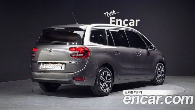 Citroen-DS C4 Picasso 1.6 B-HDI Feel - фото 1