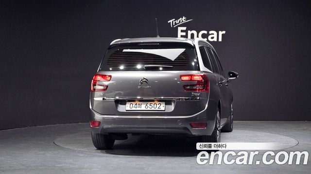 Citroen-DS C4 Picasso 1.6 B-HDI Feel - фото 3