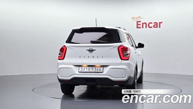 SsangYong Tivoli 1.5 A3 2WD - фото 3