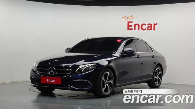 Mercedes-Benz E-Class W213 E250 Avantgarde - фото 0