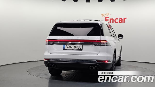 Lincoln Aviator 2-го поколения 3.0 Reserve AWD - фото 3