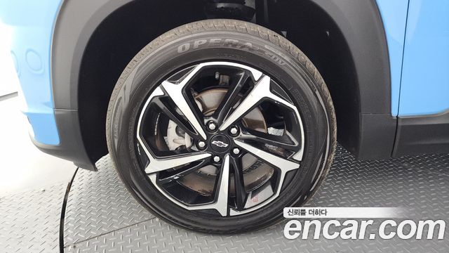 Chevrolet (GM Daewoo) Trailblazer 1.3 Turbo 4WD RS - фото 4