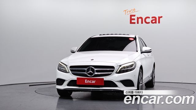 Mercedes-Benz C-Class W205 C220 d 4MATIC - фото 2