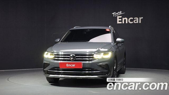 Volkswagen Tiguan 2-го поколения 2.0 TDI Premium - фото 2