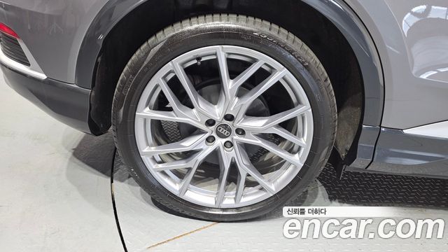 Audi Q4 e-tron F4 45 Premium - фото 4