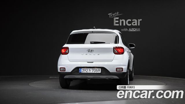 Hyundai Venue 1,6 Premium - фото 3