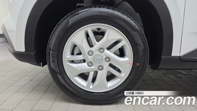 Hyundai Venue 1,6 Premium - фото 4
