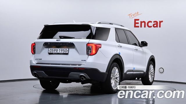 Ford Explorer 6-го поколения 2.3 LimIted 4WD - фото 1