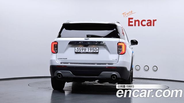 Ford Explorer 6-го поколения 2.3 LimIted 4WD - фото 3